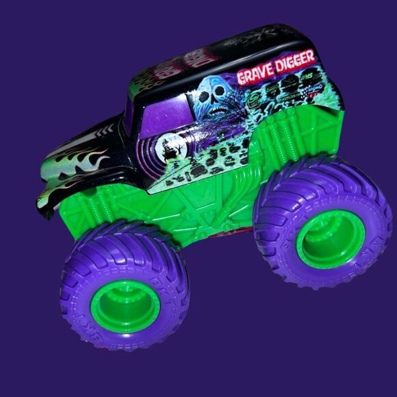 Mattel Monster Jam Rev Treadz Friction Motor Truck Rare Purple Tread 1:43 - Picture 5 of 5